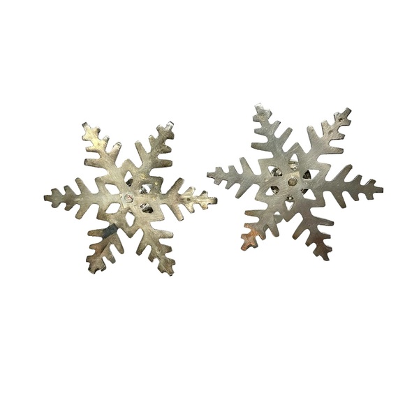 Silver plated snowflake candlestick holders, Christmas candle holder - Picture 3 of 11